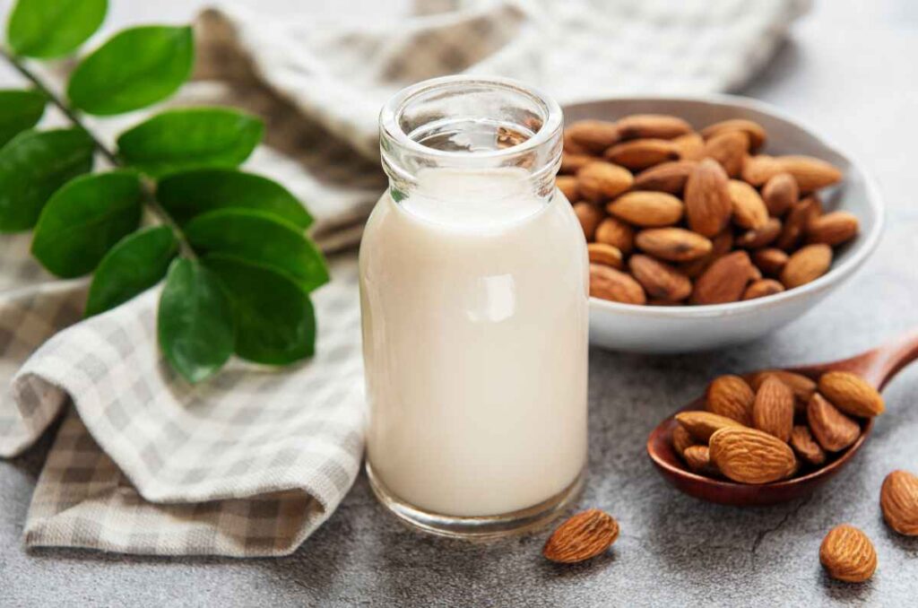 Propiedades de la leche de almendras y cómo prepararla en casa 0