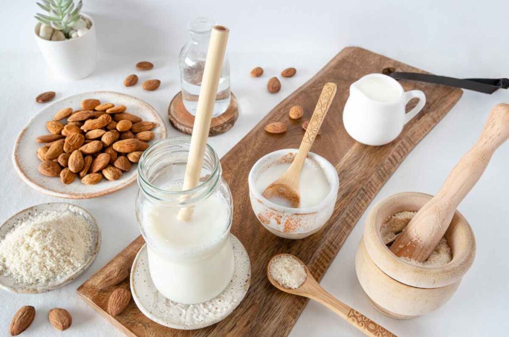 Propiedades de la leche de almendras y cómo prepararla en casa