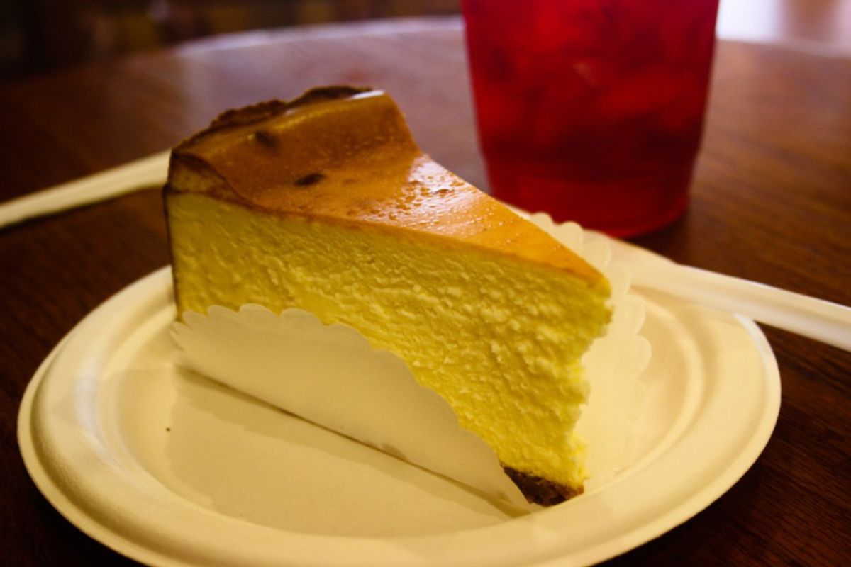 Rebanada de cheesecake natural. Foto de Flickr.