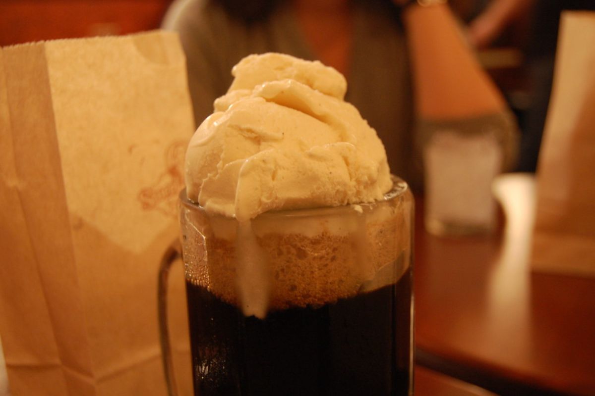 Cerveza de raíz con helado de vainilla cremoso. Foto de Flickr.