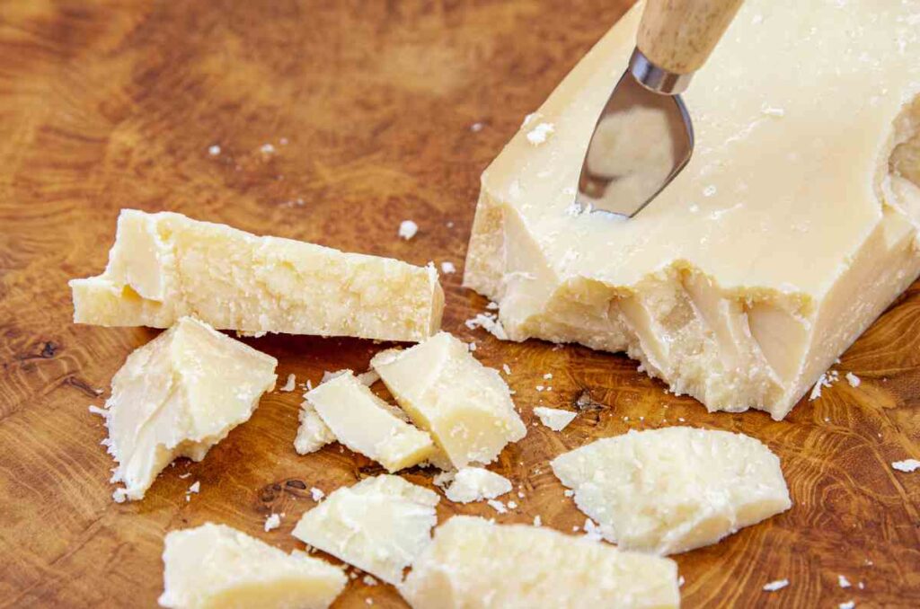 Historia y origen del queso Grana Padano, una tradición medieval