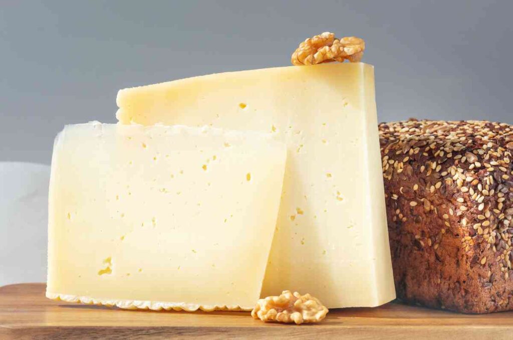 Historia y origen del queso Asiago, una delicia italiana 1