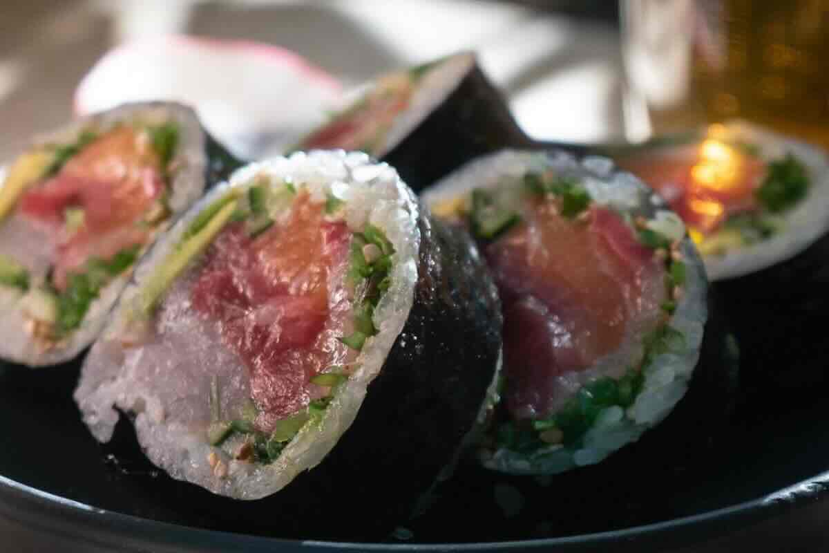 6. Santo Hand Roll Bar 