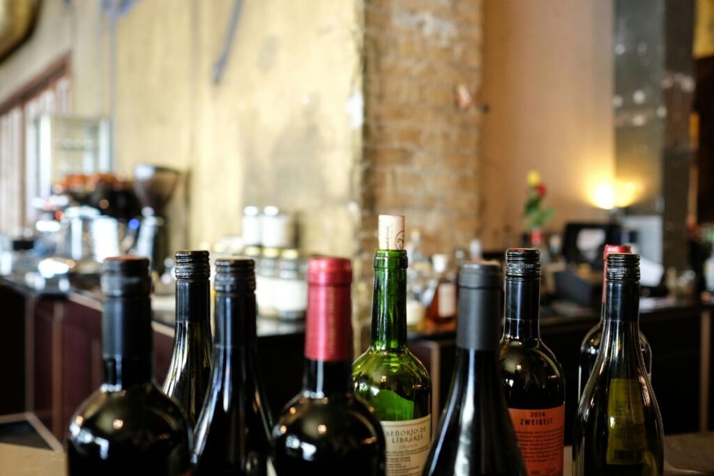 Los wine bars en la CDMX permiten conocer a profundidad sobre la industria de vinos nacional e internacional.