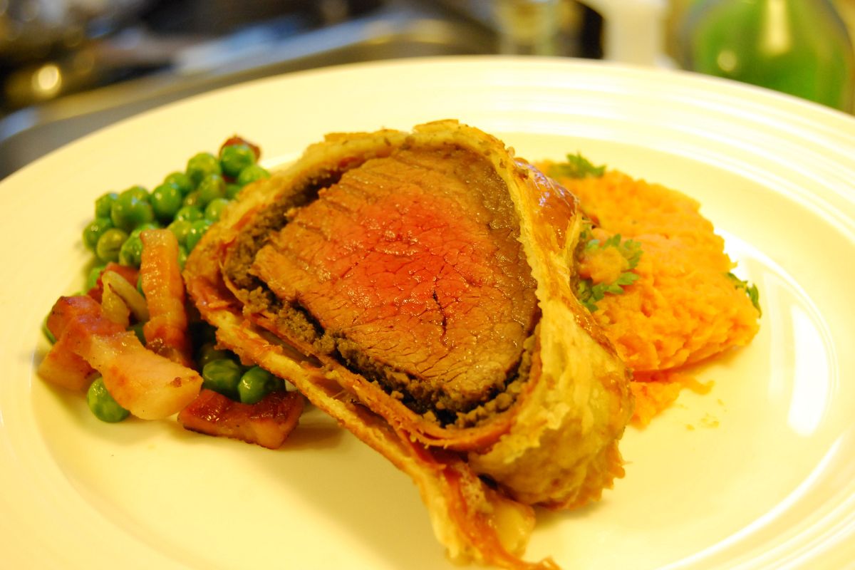 Presentación tradicional del beef wellington. Foto de Flickr.