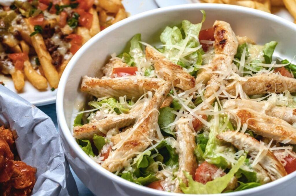 ensalada de pollo