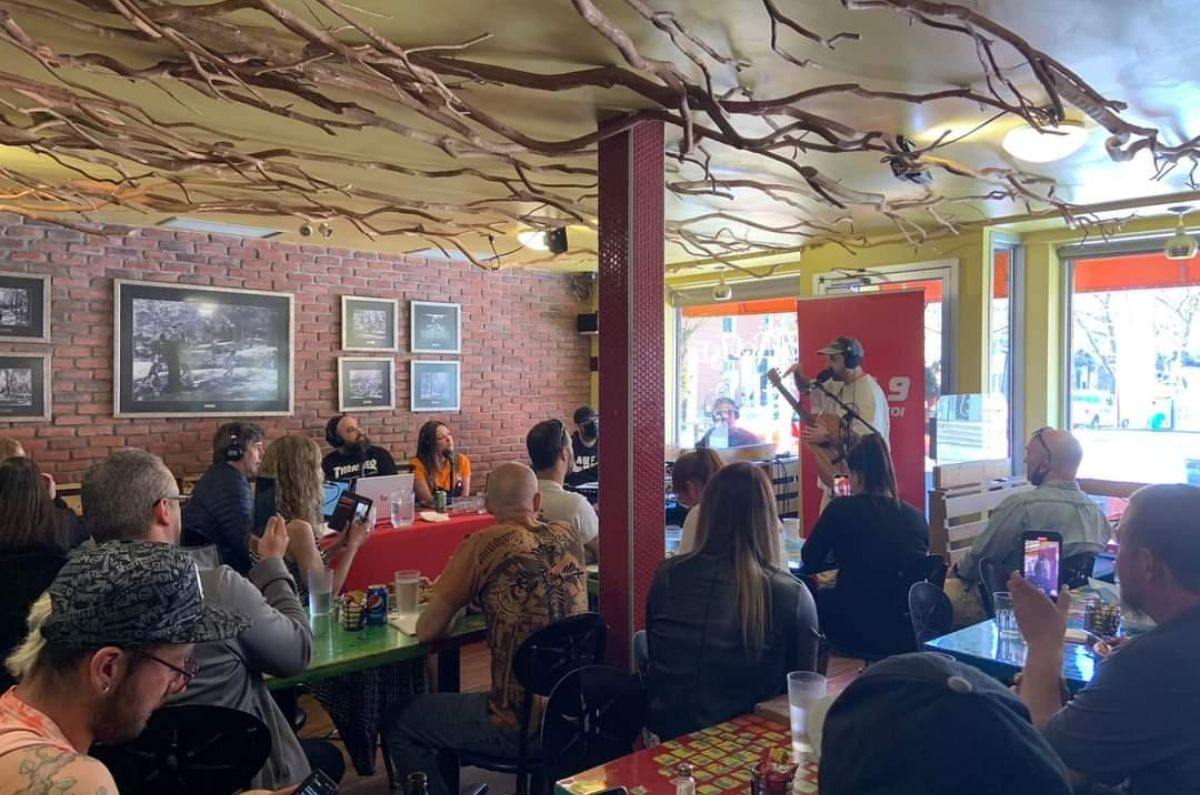 Interior del restaurante La Baquise, foto tomada de sus redes sociales