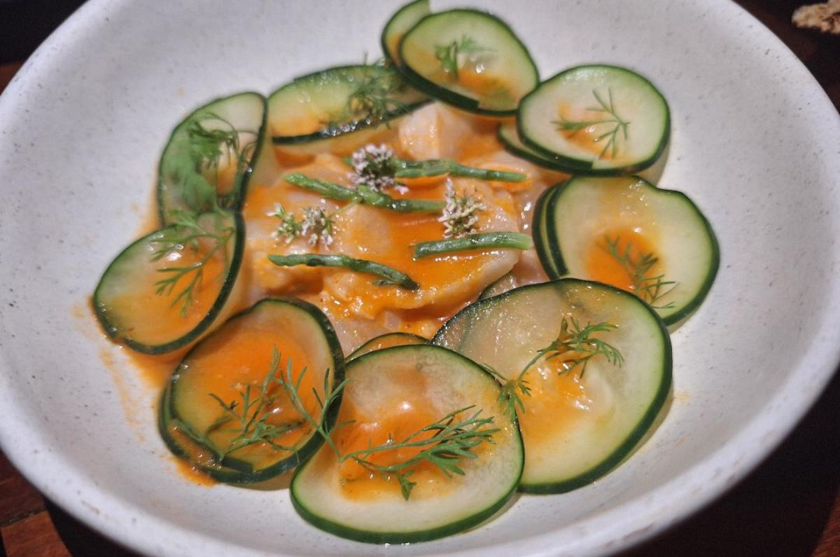 Aguachile de camarón y callo de hacha, foto de Miriam Carmo