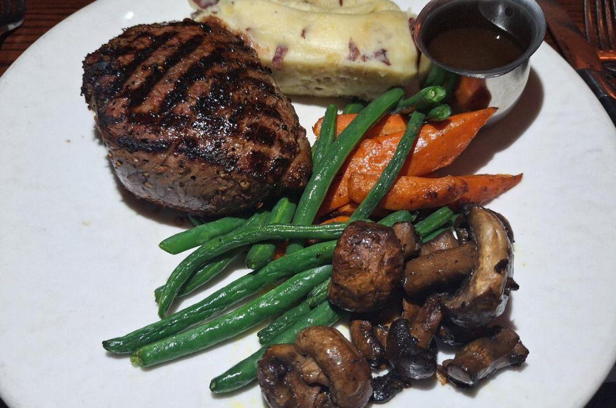 Baseball sirloin del restaurante The Keg Jarvis St, foto de Miriam Carmo