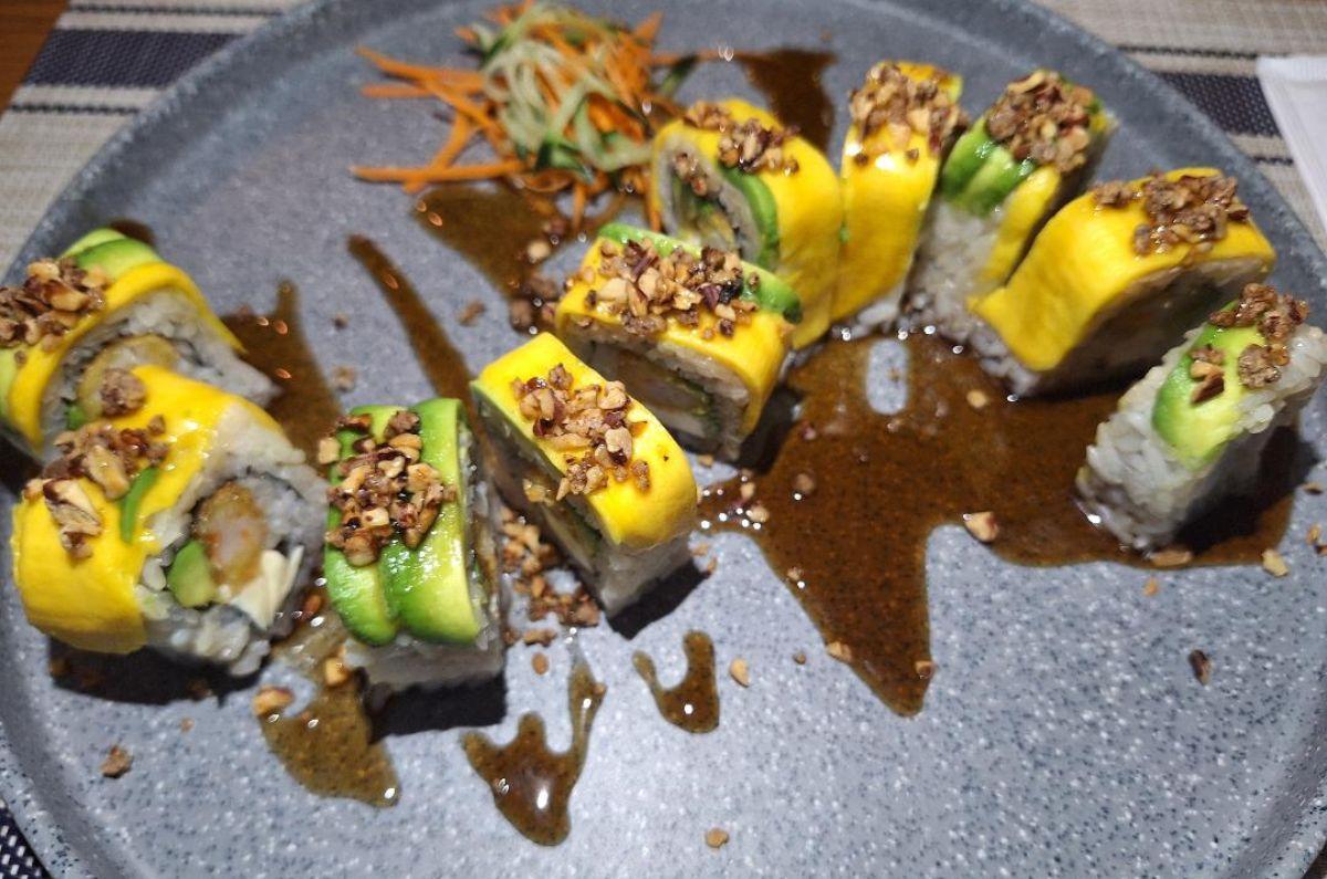 Dragon Roll de Samsara Cozumel, foto de Miriam Carmo