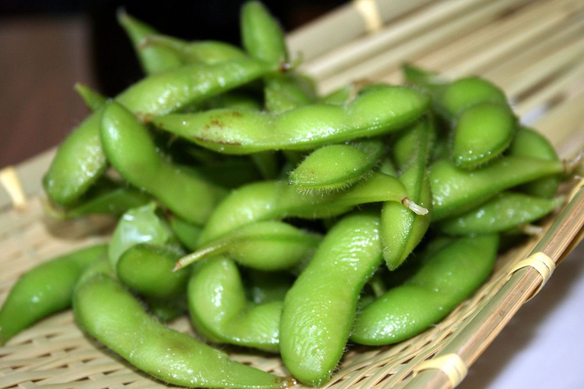 Legumbres salteadas con cáscara. Foto de Flickr.