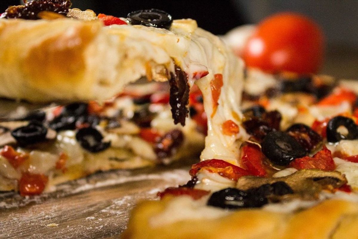 4. Veggino’s Pizza