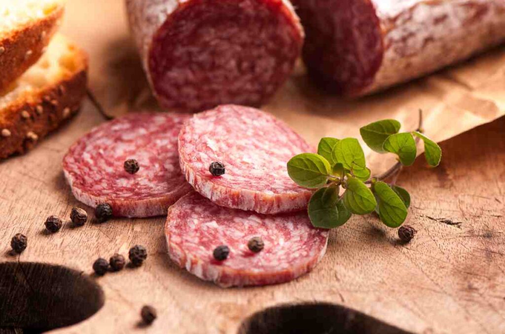 Historia y origen del salami, un embutido de europa 0