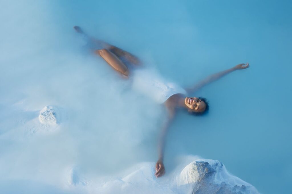 Blue Lagoon es el spot más popular de Islandia para un viaje de relajación.