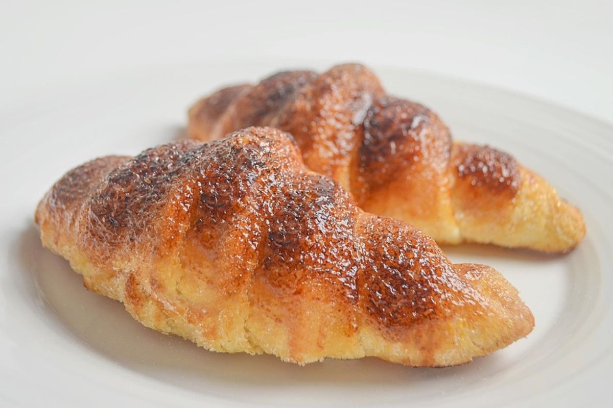 Pan dulce con costra crujiente de azúcar. Foto de Flickr.