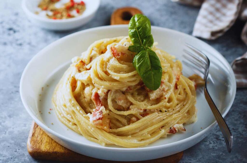 Pocos saben que la carbonara tradicional se hace con guanciale