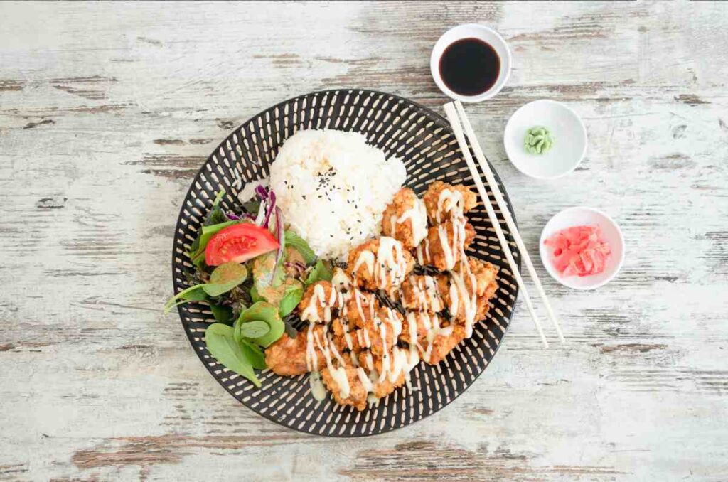 Cómo preparar pollo karaage frito al estilo japonés 1