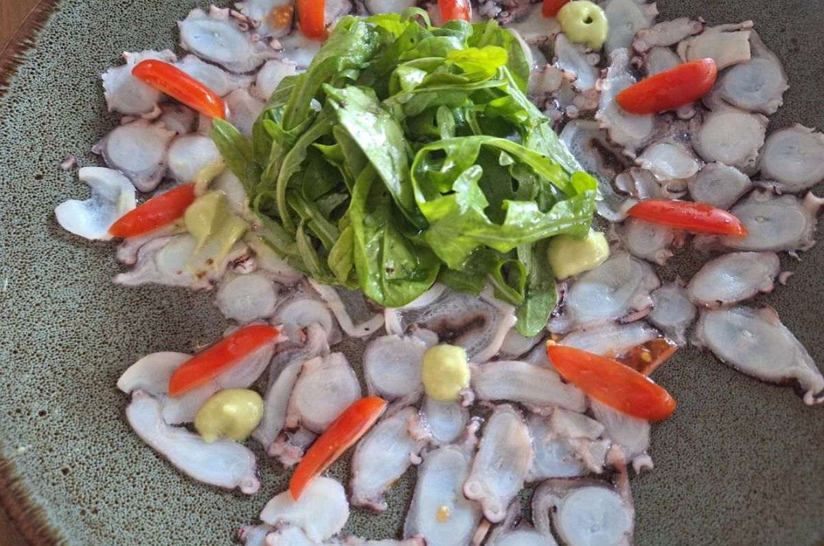 Carpaccio de pulpo en Cachito, foto de Miriam Carmo