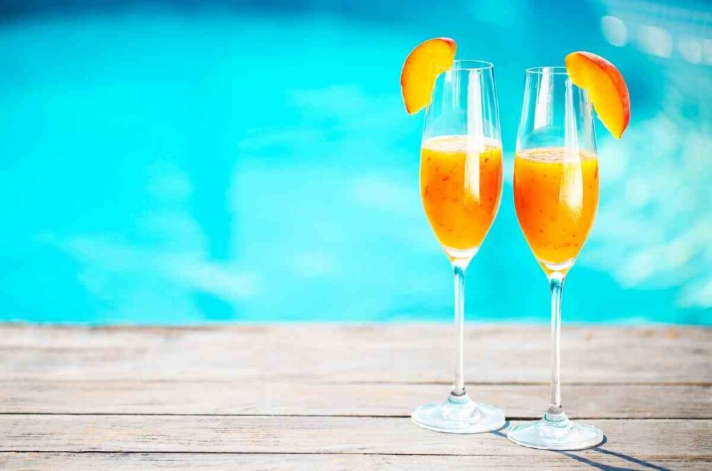 5 recetas de bebidas con champagne que amarás preparar 0