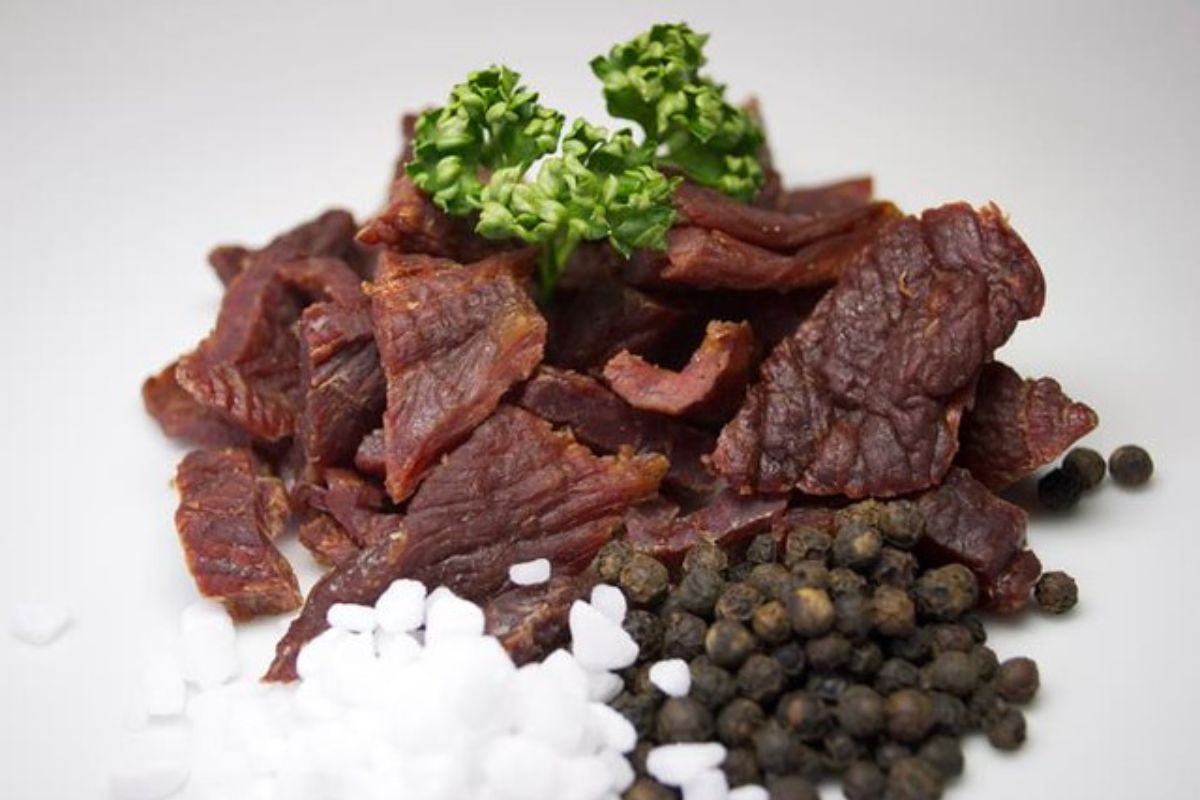 Carne seca adobada. Foto de Flickr.