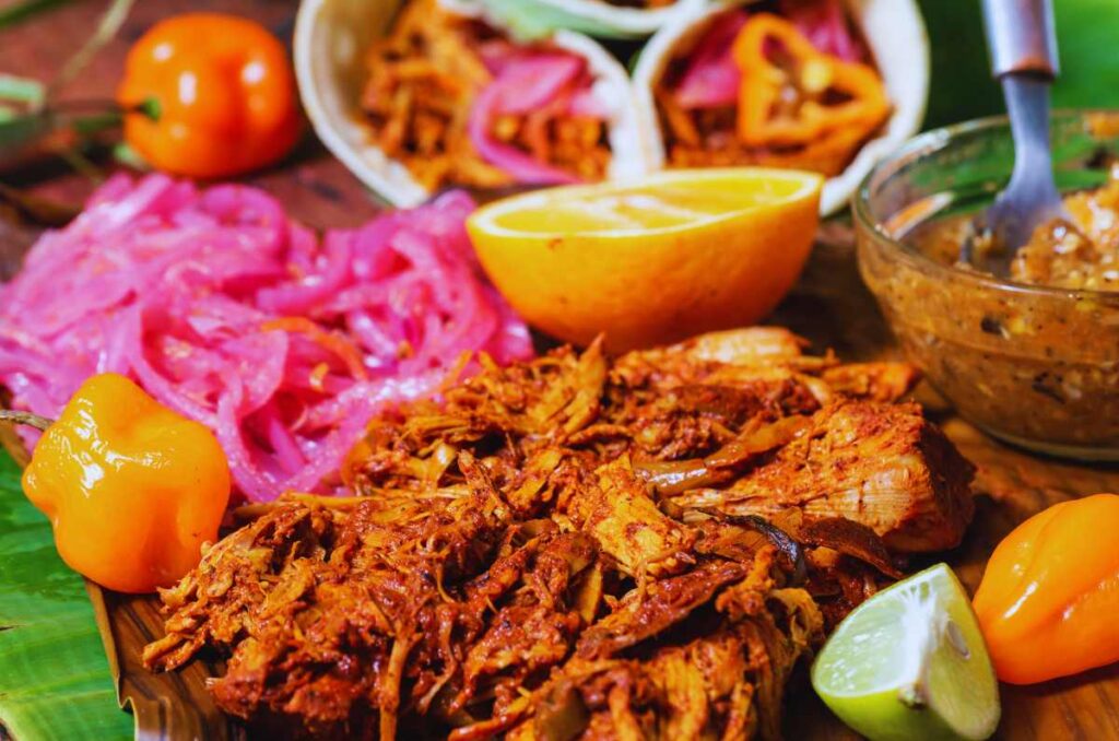 cochinita pibil, como comida de día de muertos en yucatán