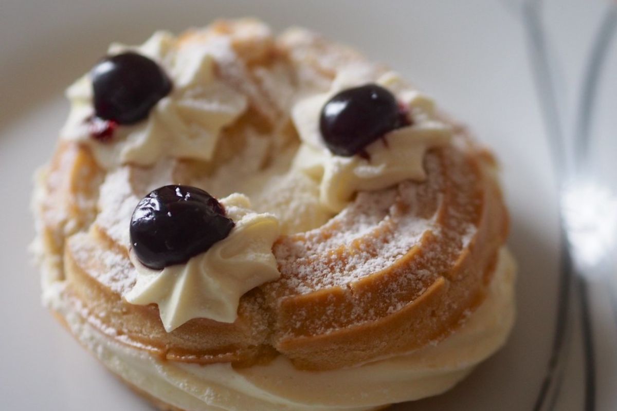 Zeppole, la versión italiana de las donas que se sirven completas 