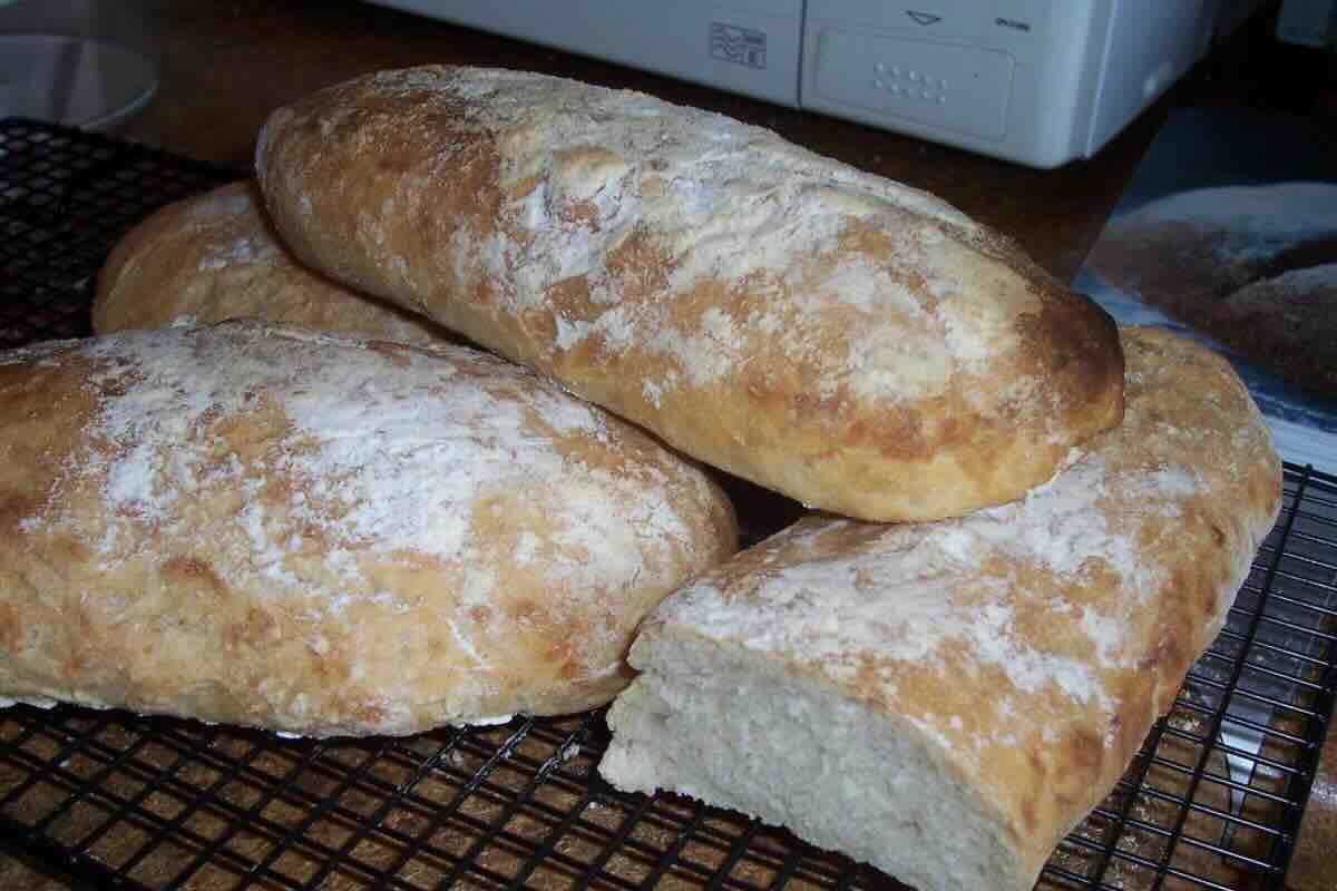 Ciabatta recién horneada. Foto de Pexels.