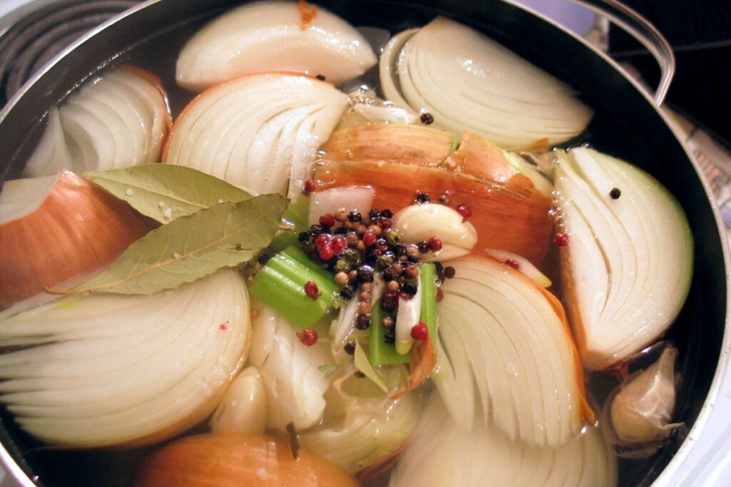 Los fondos de cocina aportan todo el sabor a distintos platillos.