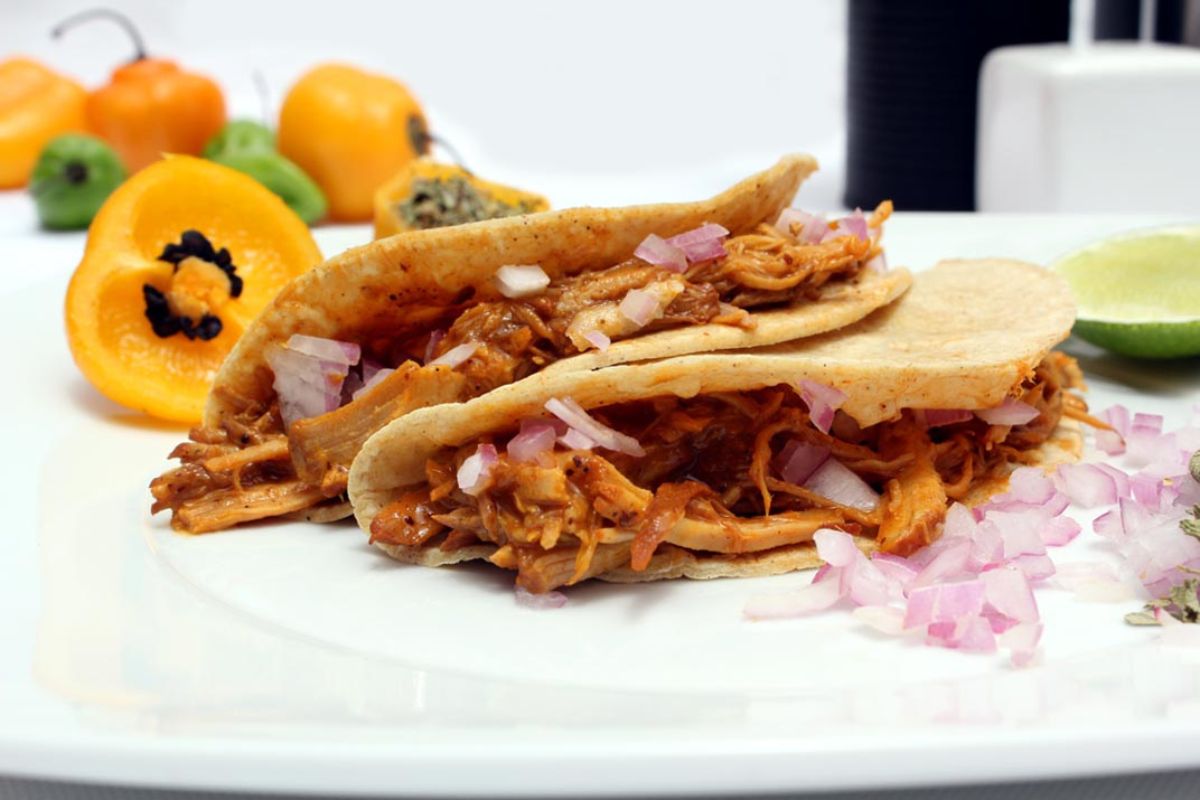 Orden de tacos de cochinita pibil. Foto de Flickr.