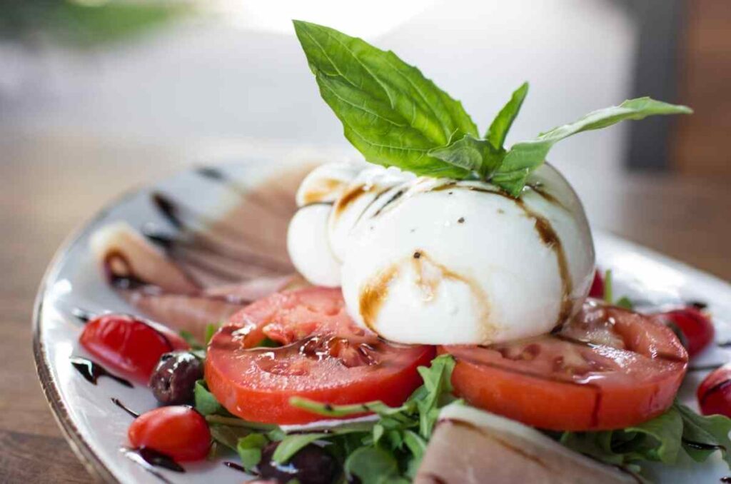 5 recetas con queso burrata: ingredientes y preparación paso a paso