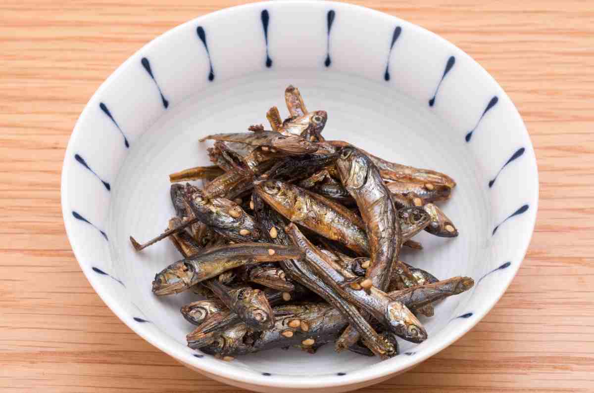 Tazukuri, las sardinas fritas que se preparan en año nuevo en Japón