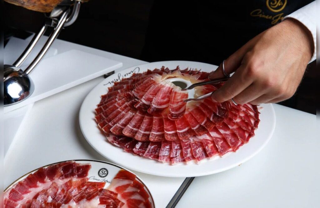 Jamón Ibérico Cinco Jotas