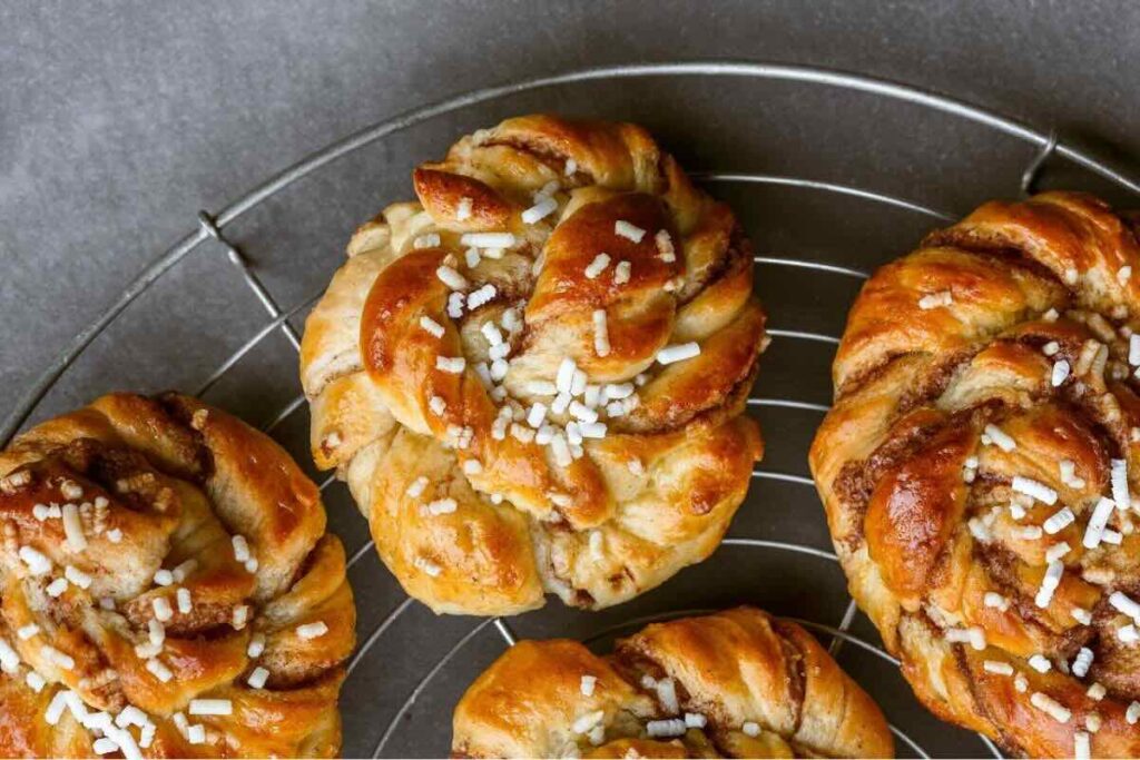 Kanelbulle: este es el origen sueco de los roles de canela