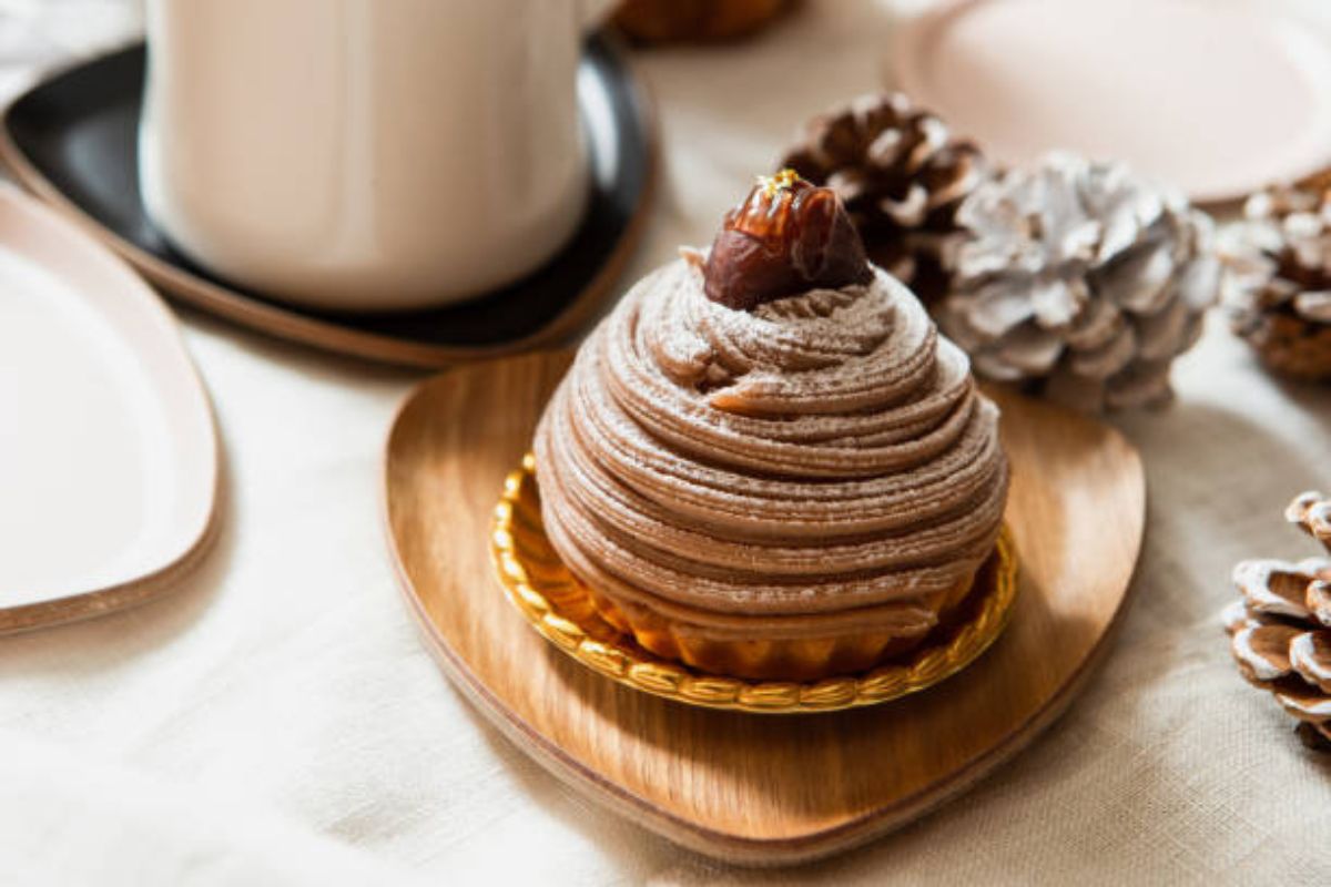 Postre petite conocido como Mont Blanc. Foto de Flickr.