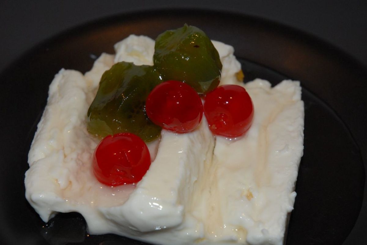 Mostarda de la casa con queso fresco. Foto de Flickr.