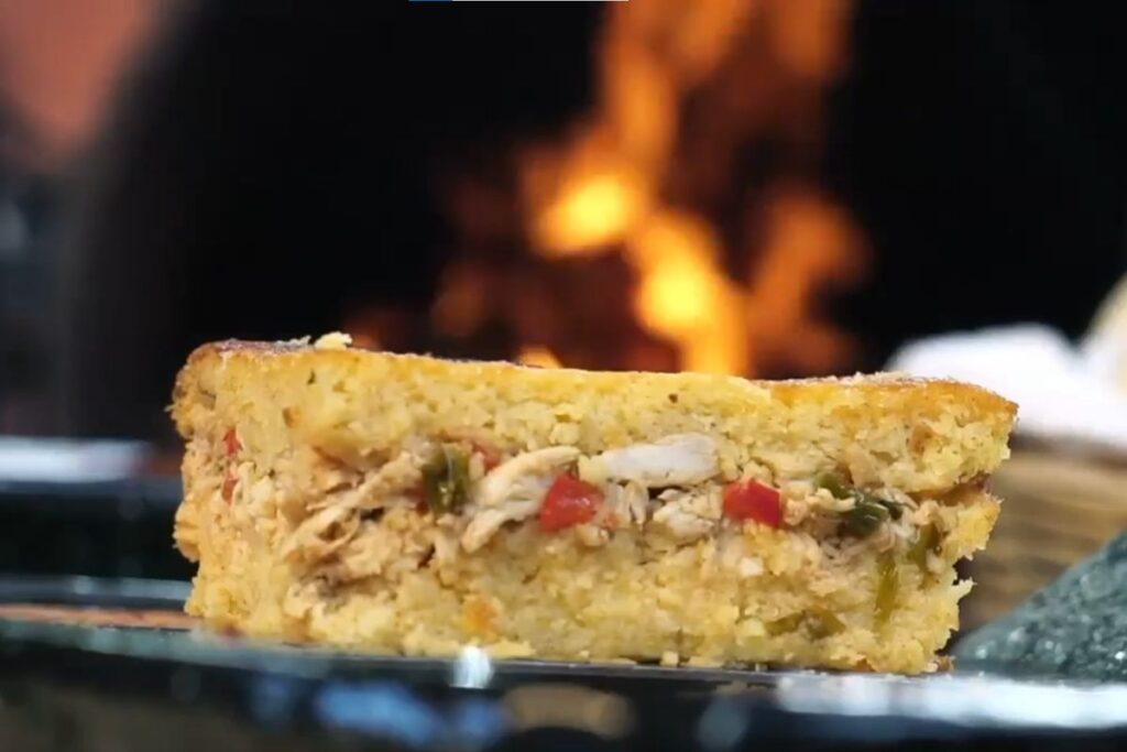 La sopa paraguaya es un platillo tradicional que no lleva líquido.