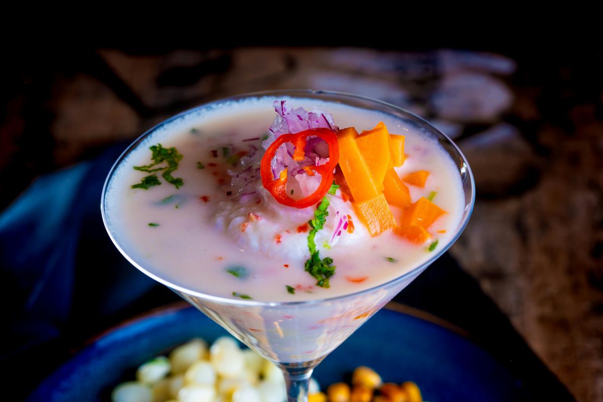 Ceviche peruano con pescado blanco. Foto de Pexels.