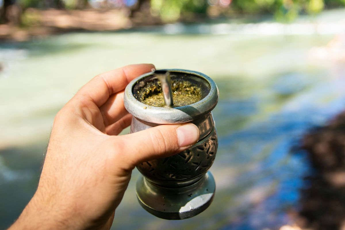 Mate, bebida natural de Argentina. Foto de Pexels.