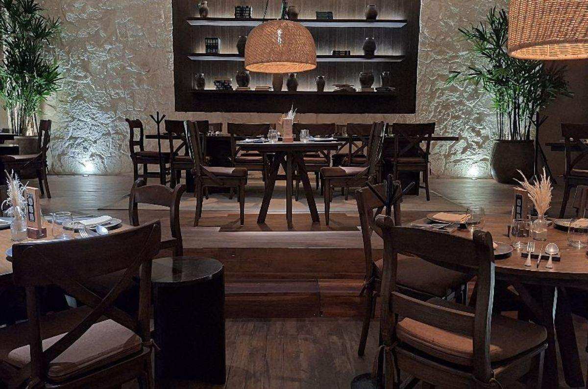 Salón y barra, foto de Miriam Carmo