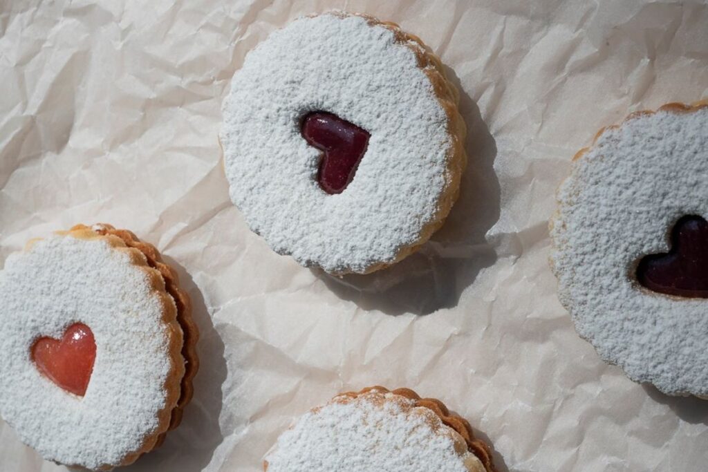 Los postres para San Valentín son un regalo fácil de personalizar.