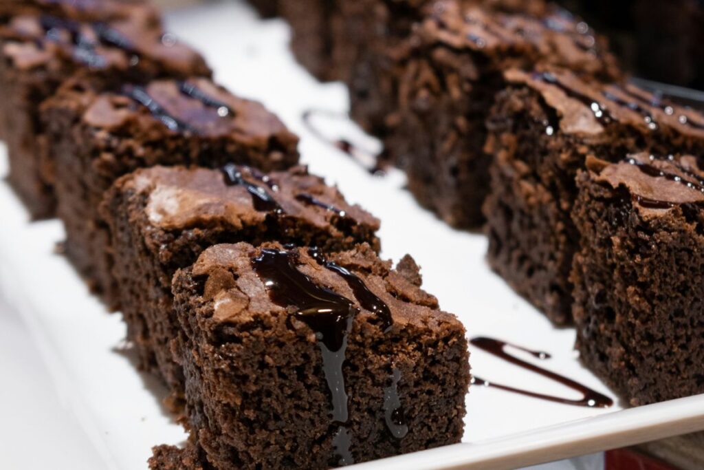 Los brownies son un postre popular para compartir o regalar.