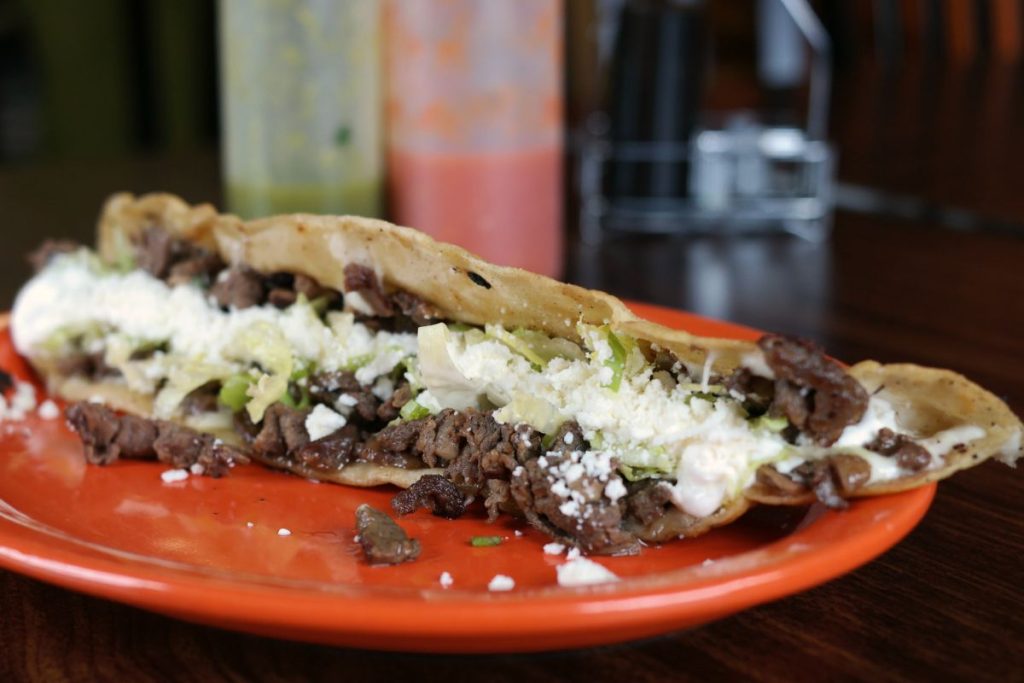 Mercados en la CDMX para olvidarte de cocinar en esta Semana Santa