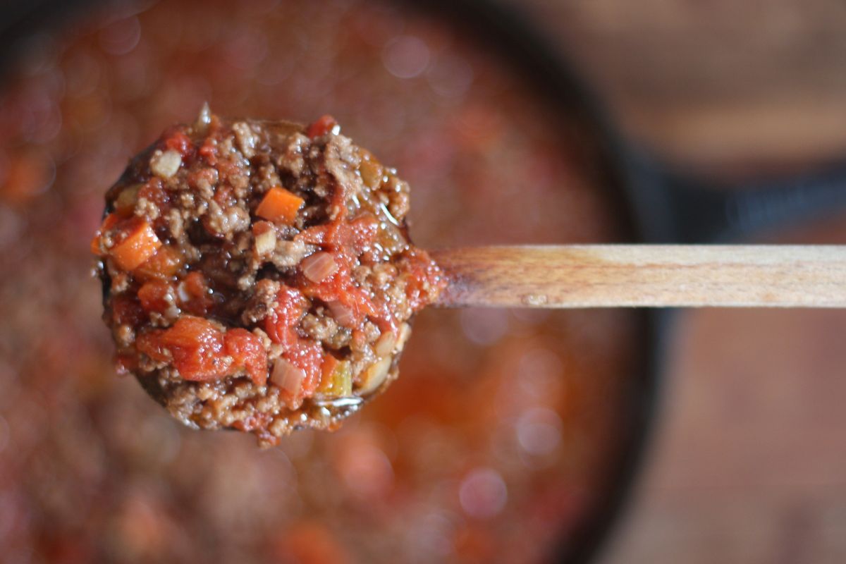 Guisado conocido como sloppy joe. Foto de Flickr.