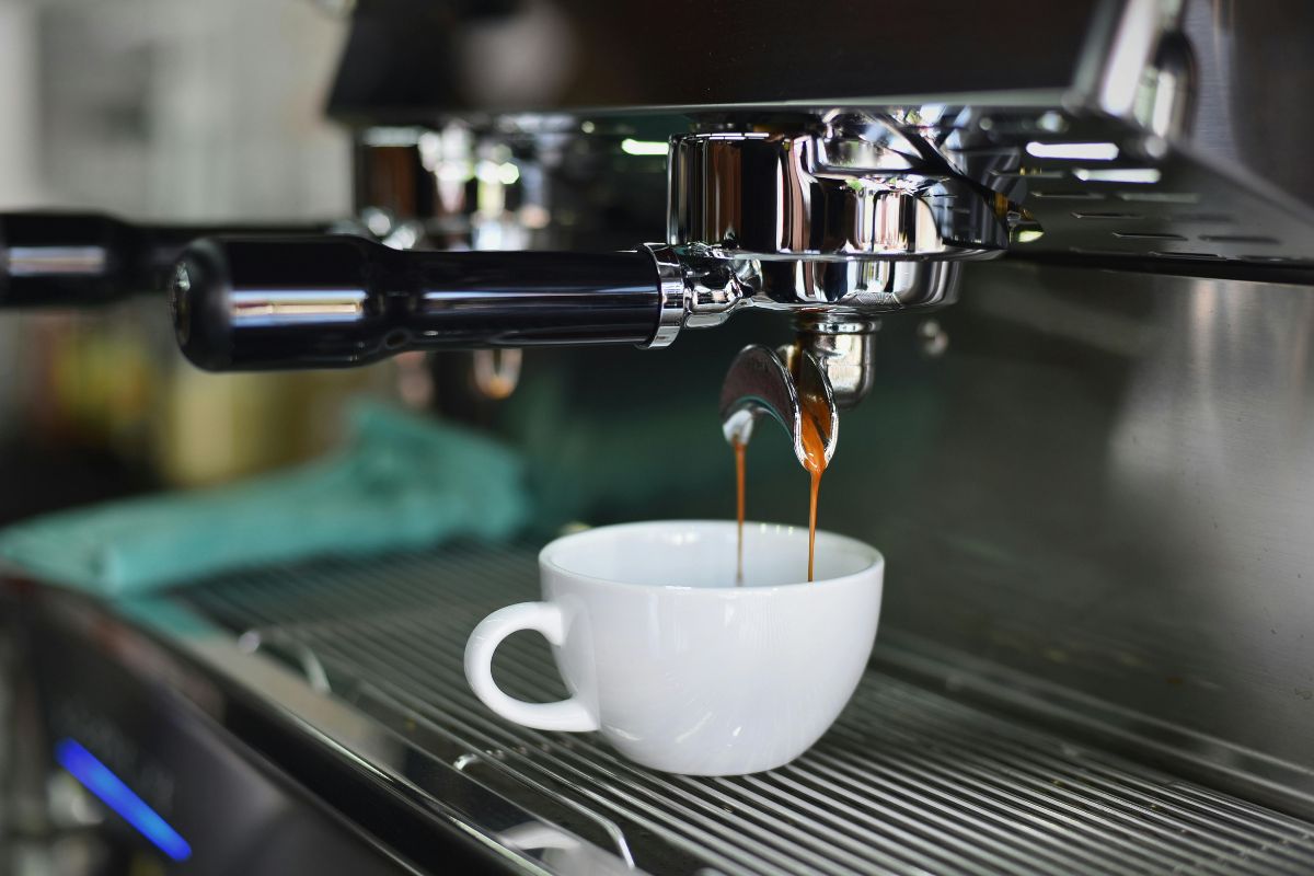Espresso preparado al momento. Foto de UnSplash.