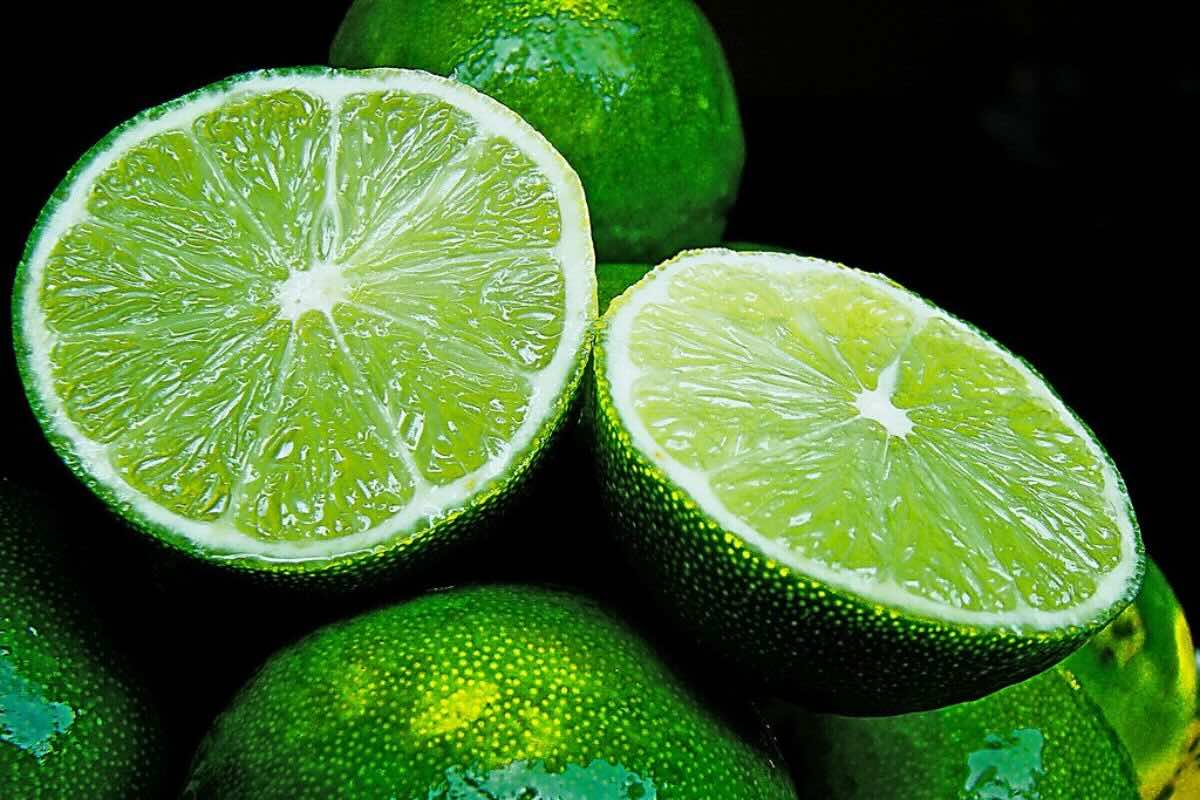 Limones frescos. Foto de PxHere.