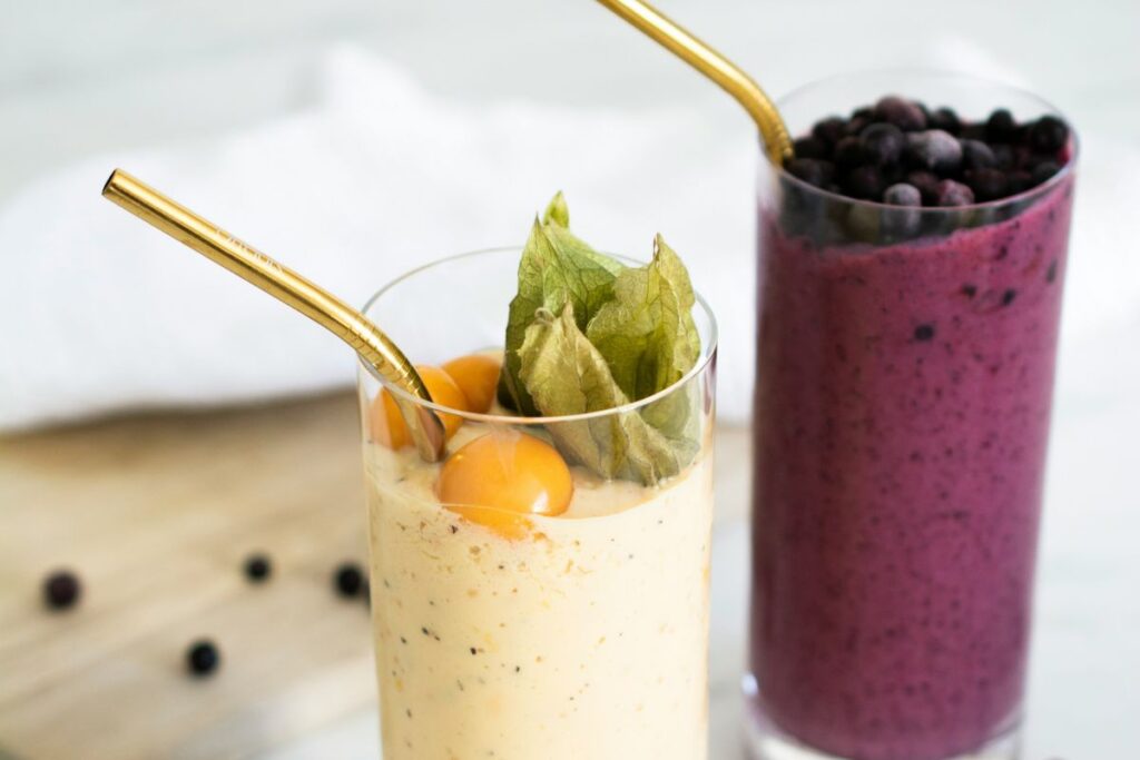 Los licuados con avena son una opción rápida y sustanciosa para el desayuno.