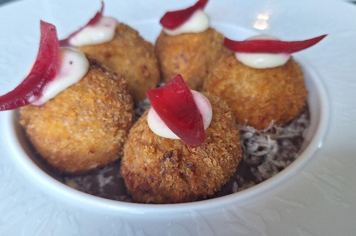 Croquetas de longaniza de Valladolid, foto de Miriam Carmo