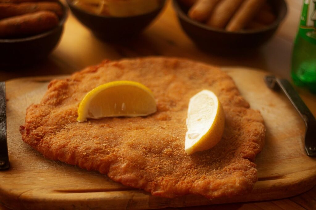 La milanesa es uno de los platillos favoritos a nivel internacional.