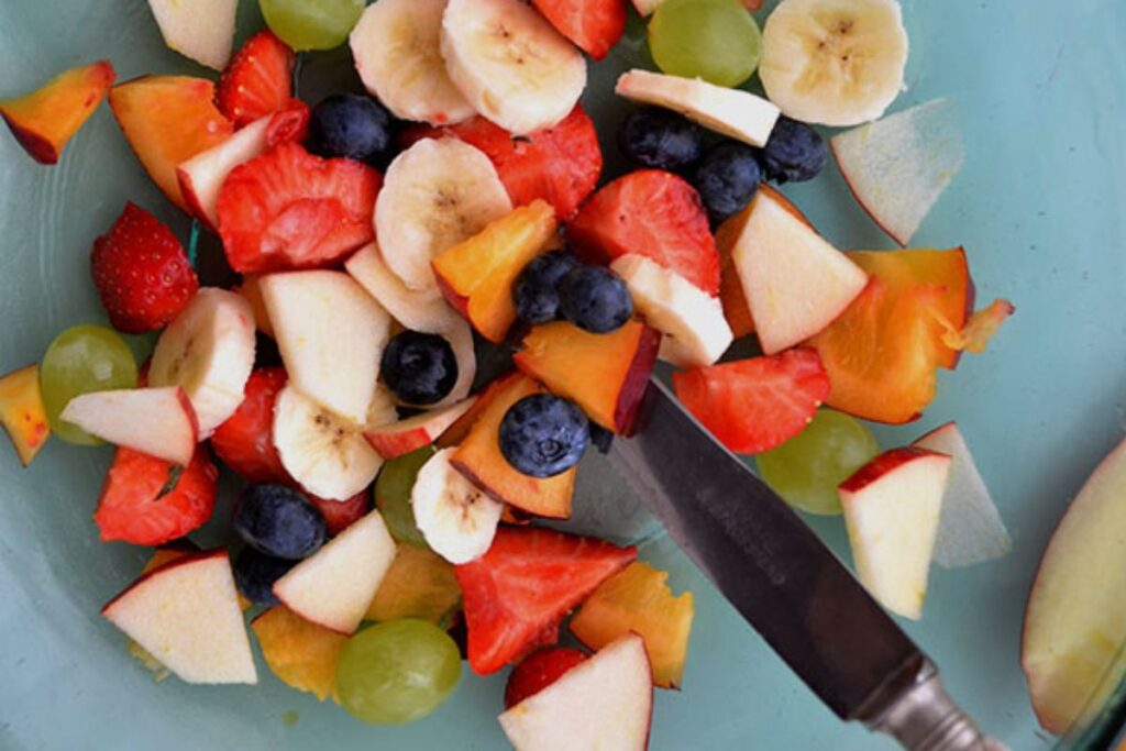 La fruta fresca se puede comer sin límite de horario.