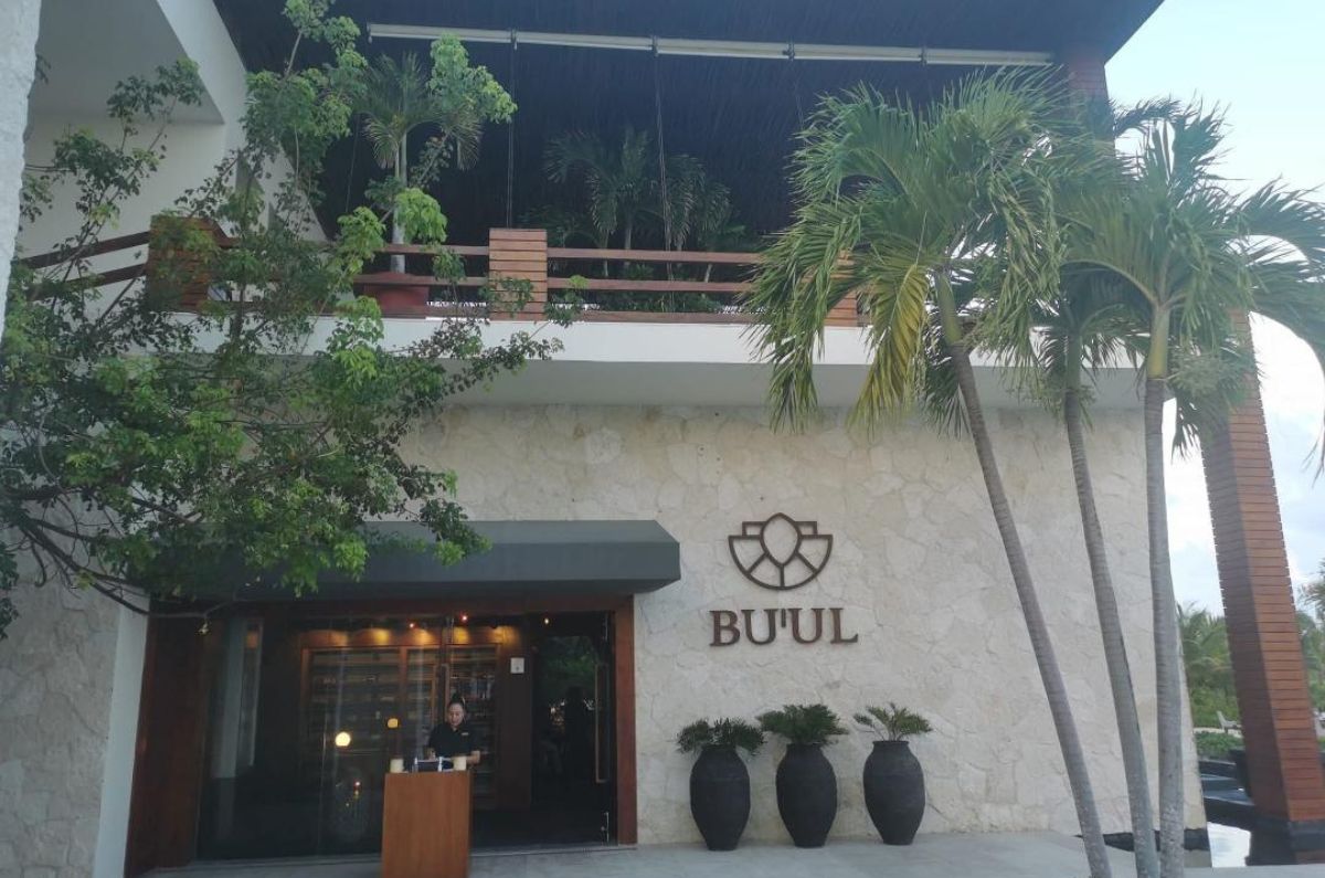 Fachada del restaurante Bu'ul at Chablé Maroma, foto de Miriam Carmo